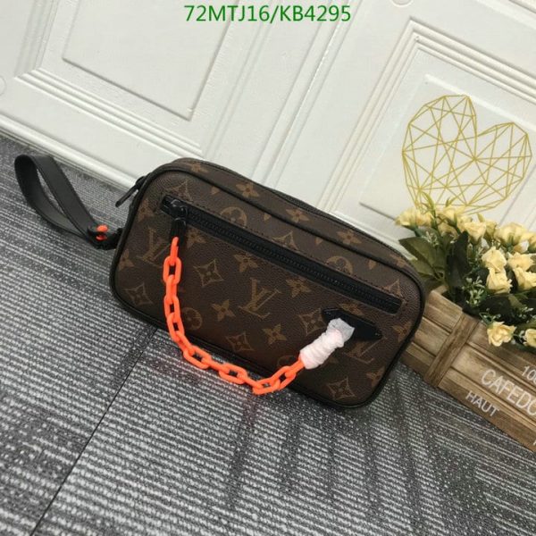 Louis Vuitton AAA+ Replica Pochette Volga Backpack KB42955724368