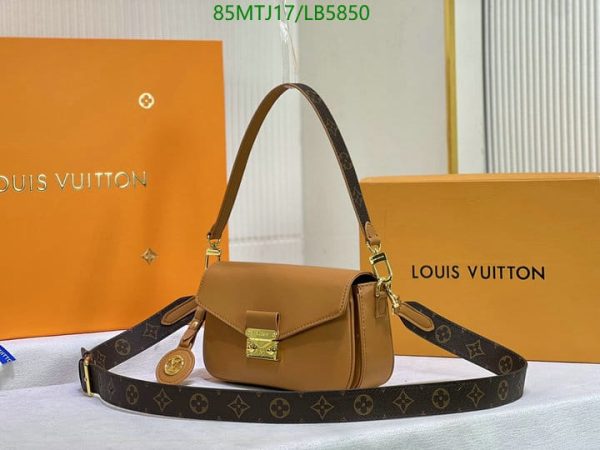 Louis Vuitton AAA+ Replica Pochette Voyage Mm LB58508501476