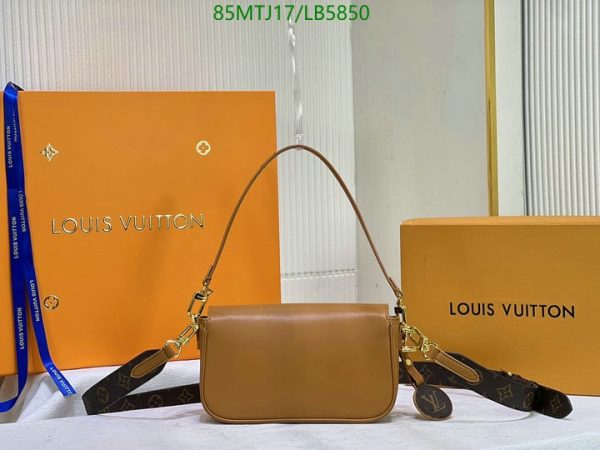 Louis Vuitton AAA+ Replica Pochette Voyage Mm LB58508501476