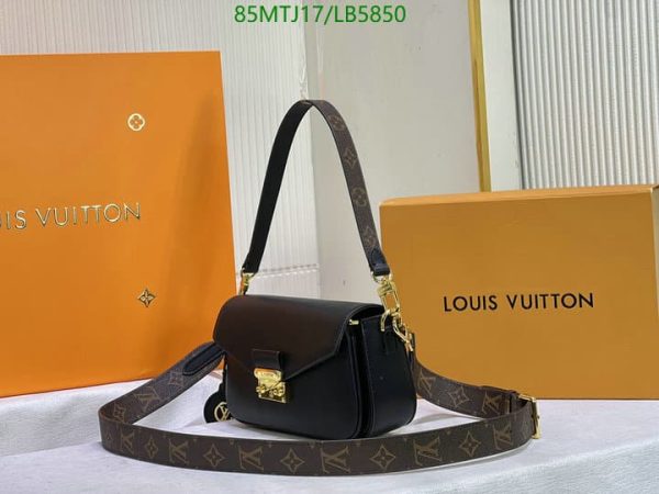 Louis Vuitton AAA+ Replica Pochette Voyage Mm LB58508501476