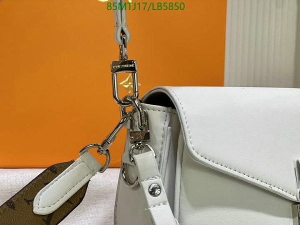 Louis Vuitton AAA+ Replica Pochette Voyage Mm LB58508501476