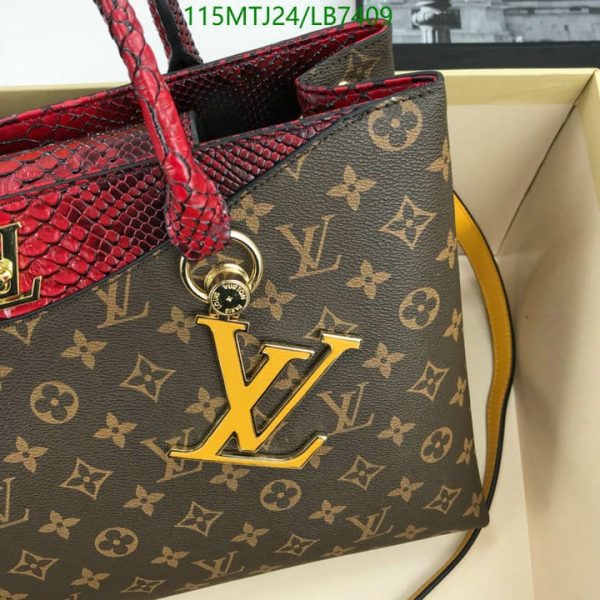 Louis Vuitton AAA+ Replica Popincourt PM shoulder bag LB74093264789