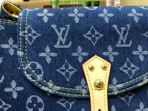 Louis Vuitton AAA+ Replica Blue Leather Backpack LB04176958703