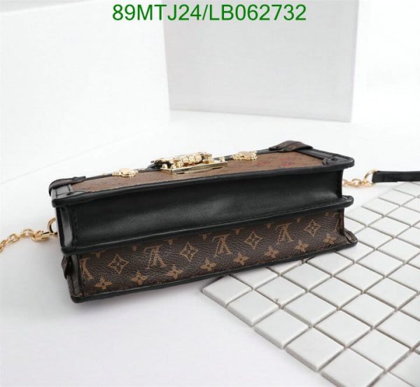 Louis Vuitton AAA+ Replica Reverse Trunk Clutch Bag LB06273251378