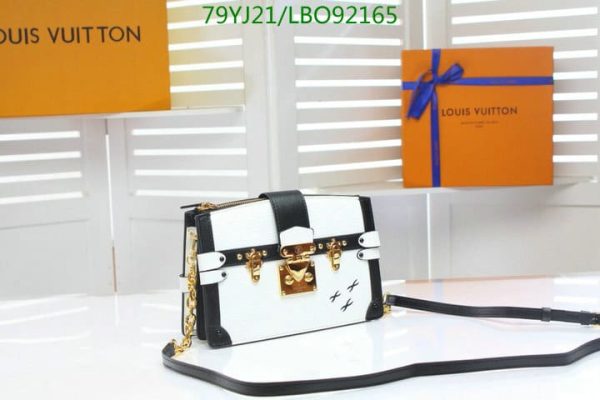 Louis Vuitton AAA+ Replica Rose Ballerine Epi Leather LB09216585179