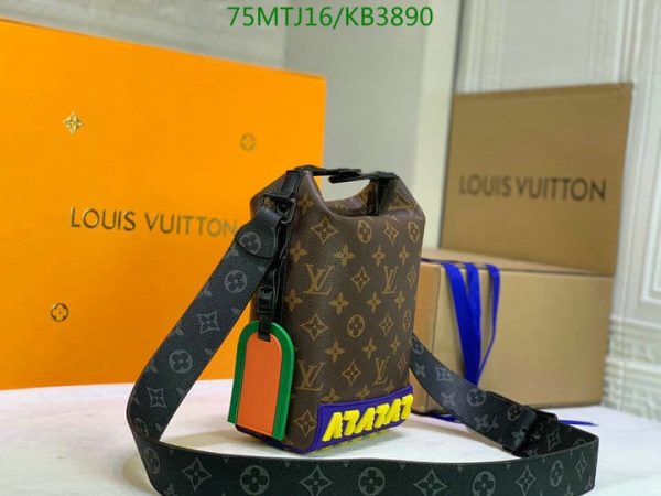 Louis Vuitton AAA+ Replica Rubber Cruiser Messenger Multicolor  KB38904376589