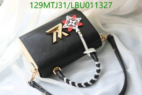 Louis Vuitton AAA+ Replica Sac Twist Bag LBU0113275678