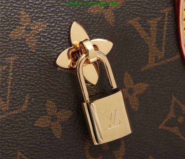 Louis Vuitton AAA+ Replica Sag Plat BB Bag YB41868574123