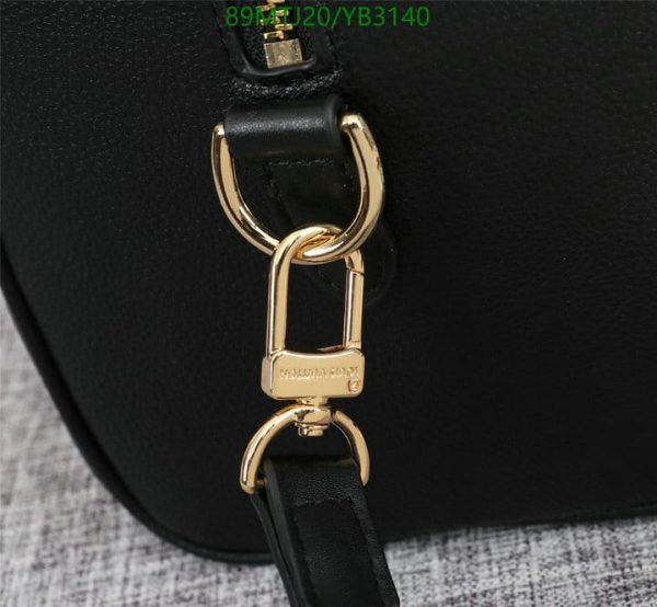 Louis Vuitton AAA+ Replica Speedy Bandouliare Leather Handbag YB31408965413