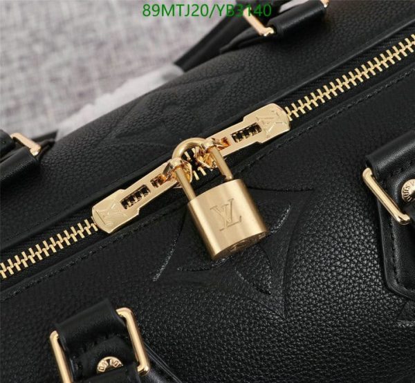 Louis Vuitton AAA+ Replica Speedy Bandouliare Leather Handbag YB31408965413