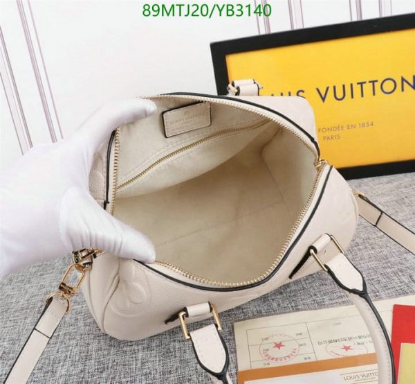 Louis Vuitton AAA+ Replica Speedy Bandouliare Leather Handbag YB31408965413