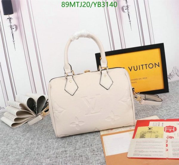 Louis Vuitton AAA+ Replica Speedy Bandouliare Leather Handbag YB31408965413