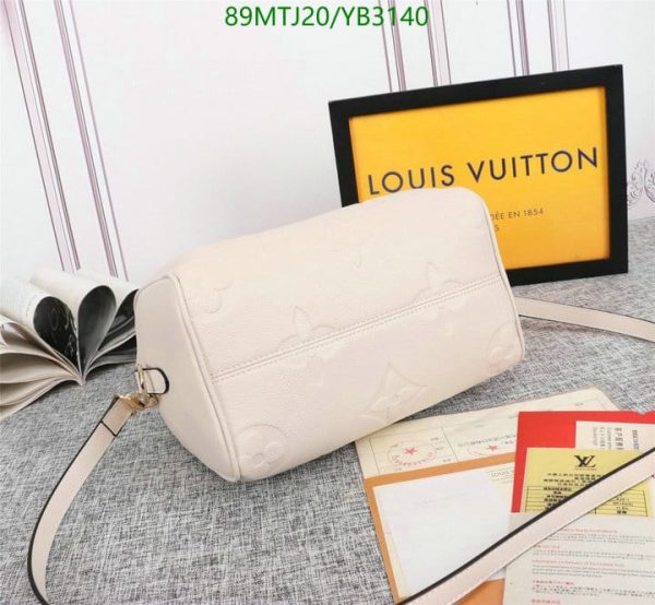 Louis Vuitton AAA+ Replica Speedy Bandouliare Leather Handbag YB31408965413