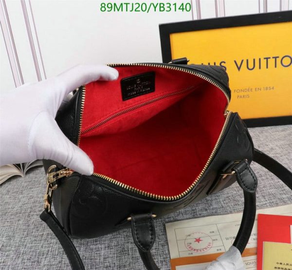 Louis Vuitton AAA+ Replica Speedy Bandouliare Leather Handbag YB31408965413