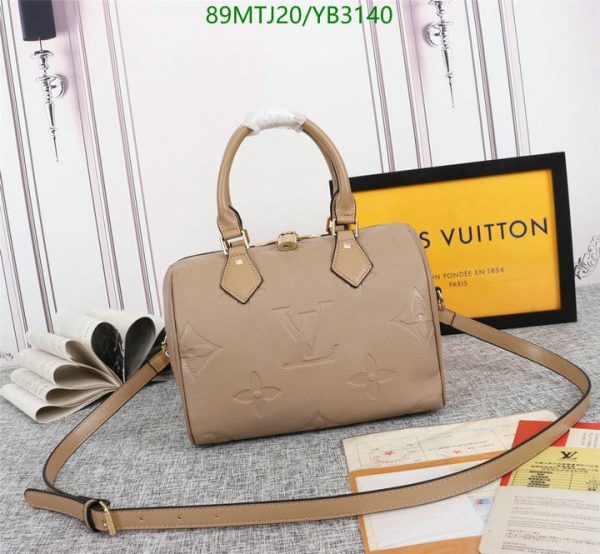 Louis Vuitton AAA+ Replica Speedy Bandouliare Leather Handbag YB31408965413