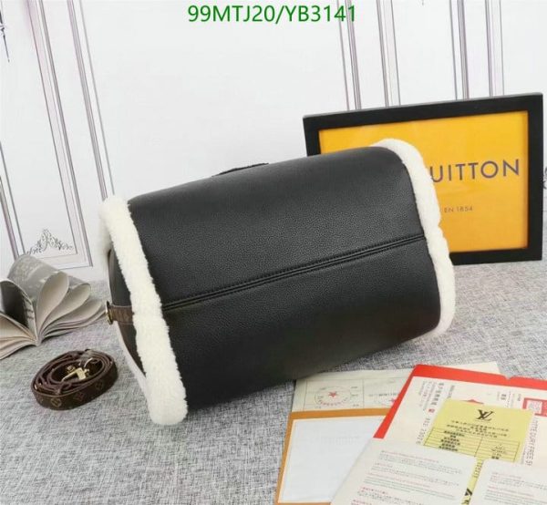 Louis Vuitton AAA+ Replica Speedy Bandouliere Leather Bag YB31418958963