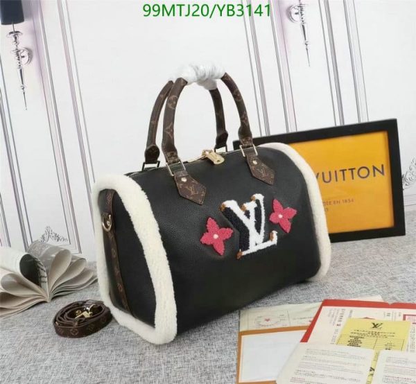 Louis Vuitton AAA+ Replica Speedy Bandouliere Leather Bag YB31418958963