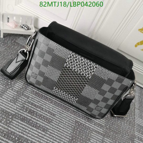 Louis Vuitton AAA+ Replica Studio Messenger Bag LBP0420605049