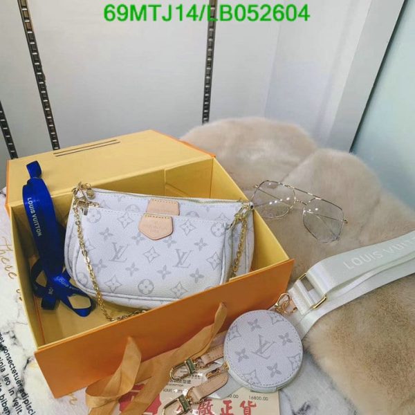 Louis Vuitton AAA+ Replica Takashi Murakami Pochette Bag LB10526045349