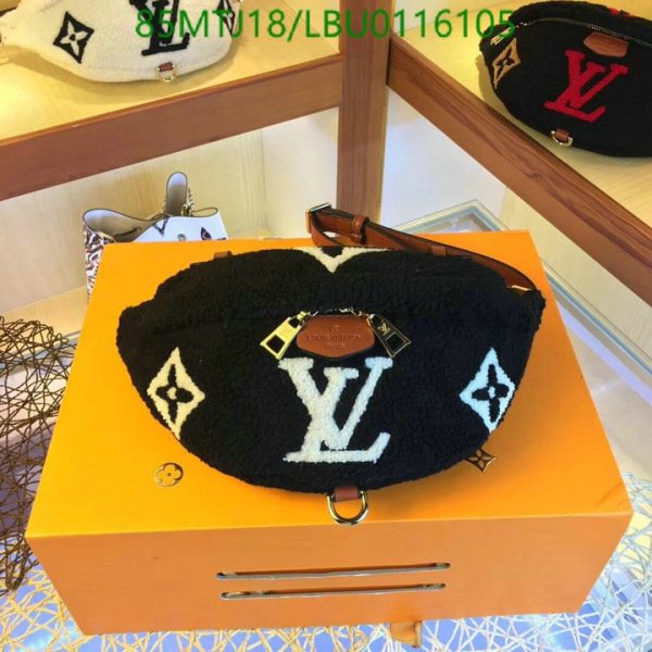 Louis Vuitton AAA+ Replica Teddy Fleece Belt Bum Bag LBU0116105249