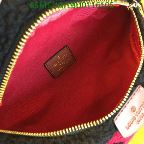 Louis Vuitton AAA+ Replica Teddy Fleece Belt Bum Bag LBU0116105249