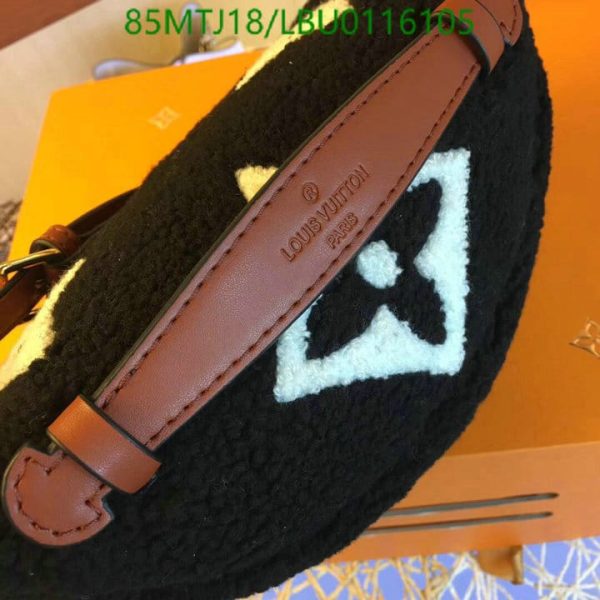 Louis Vuitton AAA+ Replica Teddy Fleece Belt Bum Bag LBU0116105249