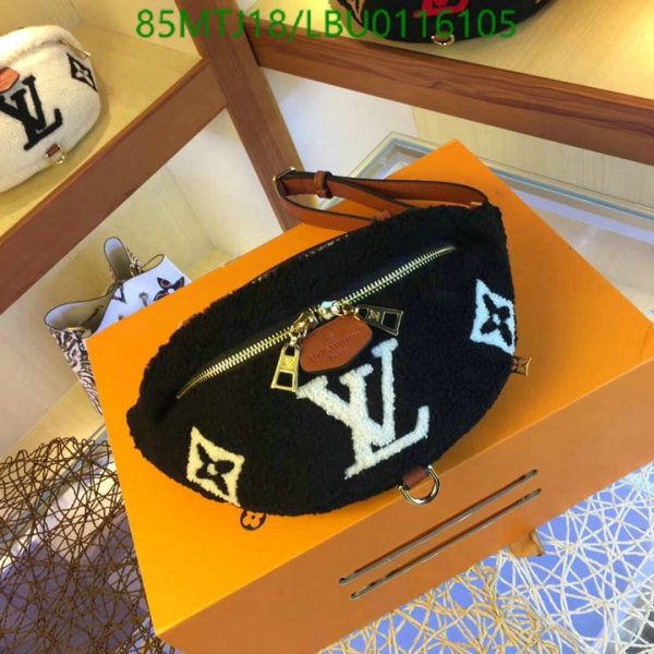 Louis Vuitton AAA+ Replica Teddy Fleece Belt Bum Bag LBU0116105249