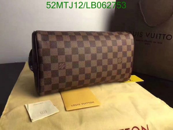 Louis Vuitton AAA+ Replica Toiletry Pouch LB06275357986