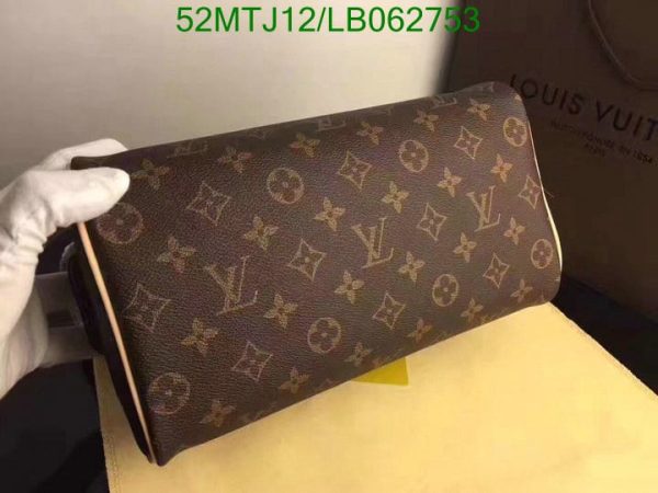 Louis Vuitton AAA+ Replica Toiletry Pouch LB06275357986