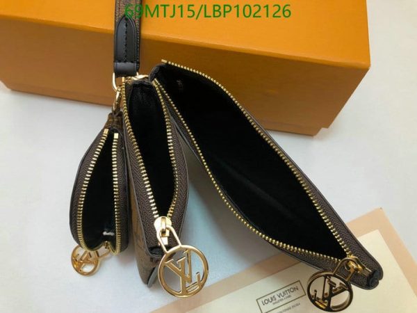 Louis Vuitton AAA+ Replica Trio Pouch Bag LBP1021265319