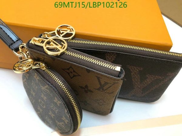 Louis Vuitton AAA+ Replica Trio Pouch Bag LBP1021265319