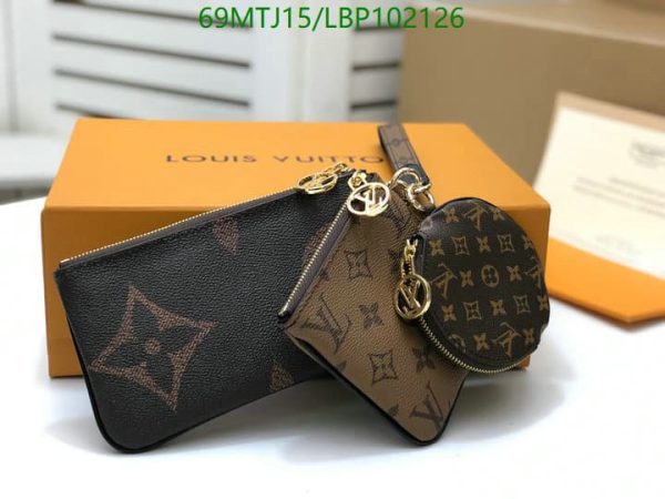 Louis Vuitton AAA+ Replica Trio Pouch Bag LBP1021265319