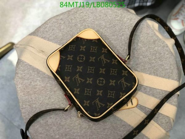 Louis Vuitton AAA+ Replica Trocadero Shoulder Bag  LB08052576430