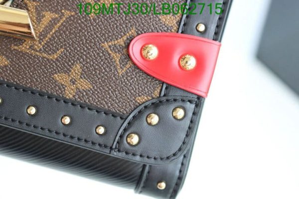 Louis Vuitton AAA+ Replica Twist Handbag LB06271559871