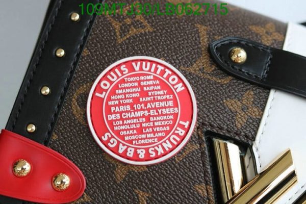 Louis Vuitton AAA+ Replica Twist Handbag LB06271559871