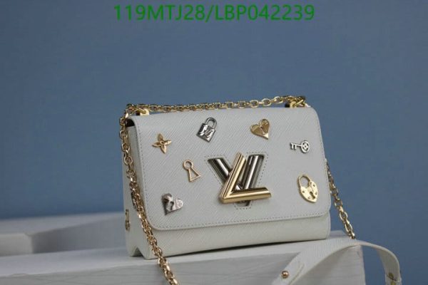 Louis Vuitton AAA+ Replica Twist Shoulder Bag LBP0422397826