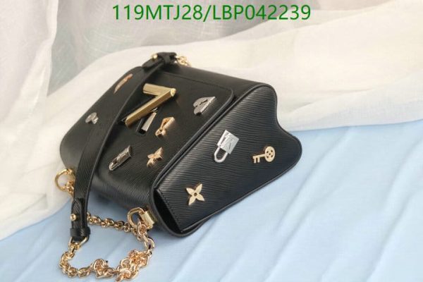 Louis Vuitton AAA+ Replica Twist Shoulder Bag LBP0422397826