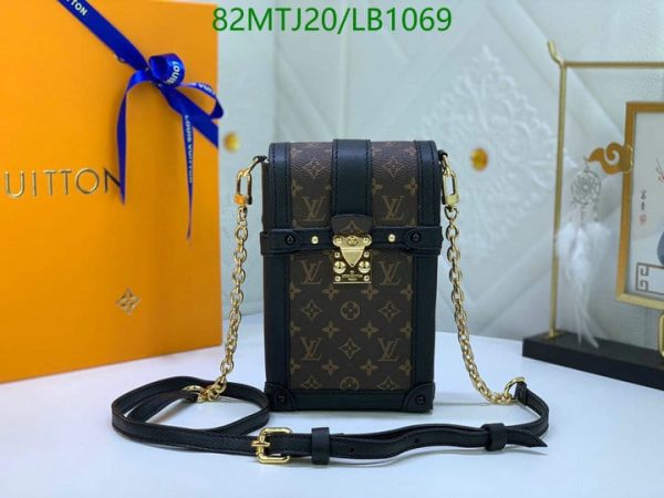 Louis Vuitton AAA+ Replica Vertical Trunk Pochette Epi Leather LB1069765497