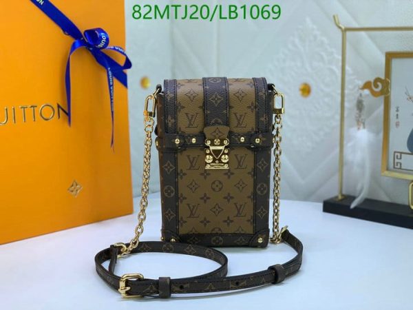 Louis Vuitton AAA+ Replica Vertical Trunk Pochette Epi Leather LB1069765497