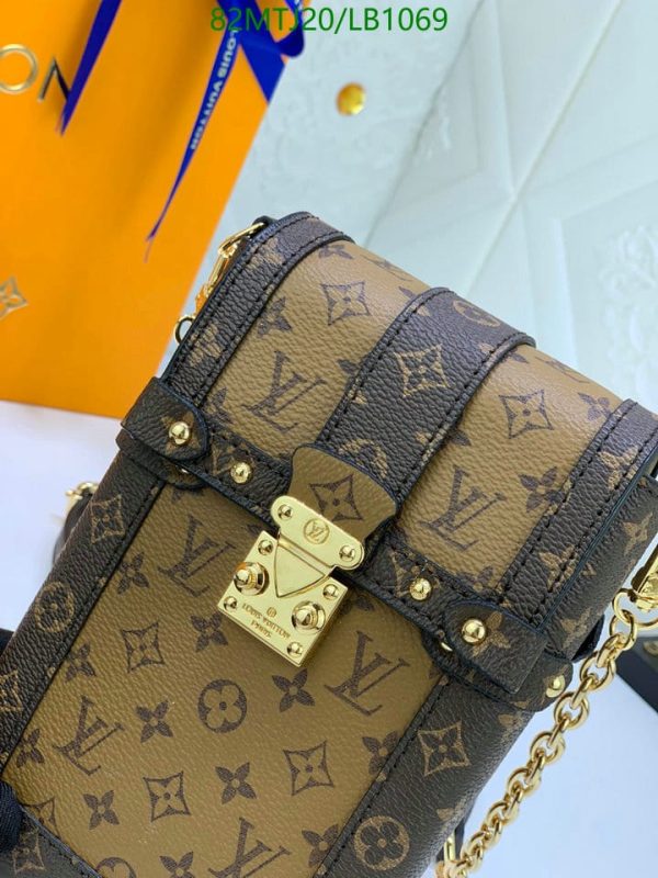 Louis Vuitton AAA+ Replica Vertical Trunk Pochette Epi Leather LB1069765497