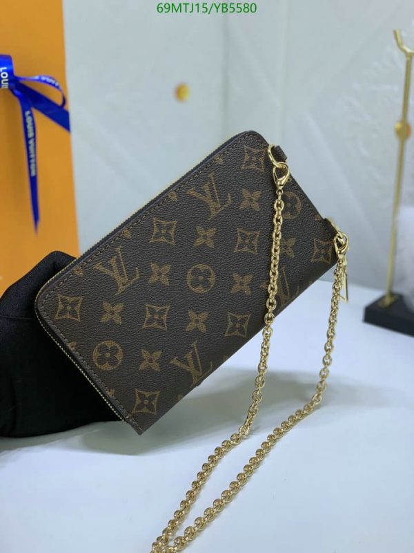 Louis Vuitton AAA+ Replica Vertical Zippy Metis Bag YB55808942587