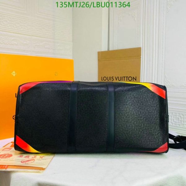 Louis Vuitton AAA+ Replica Virgil Abloh Rainbow X Keepall LBU0113645109