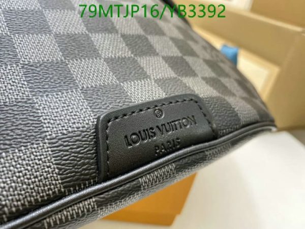 Louis Vuitton AAA+ Replica Waist Bag YB33928963547