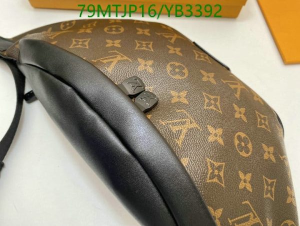 Louis Vuitton AAA+ Replica Waist Bag YB33928963547