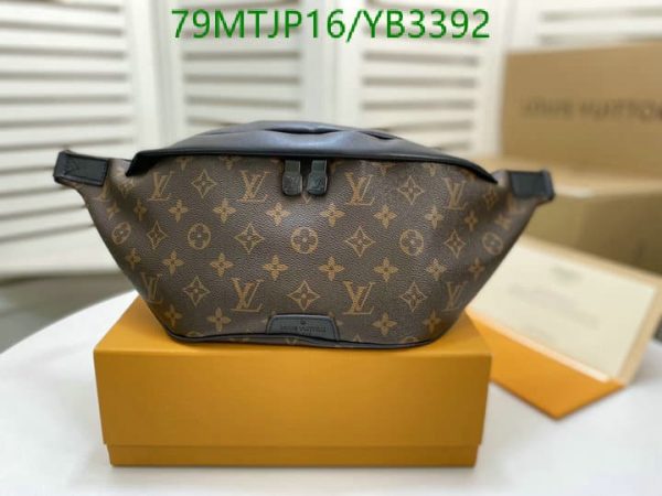 Louis Vuitton AAA+ Replica Waist Bag YB33928963547