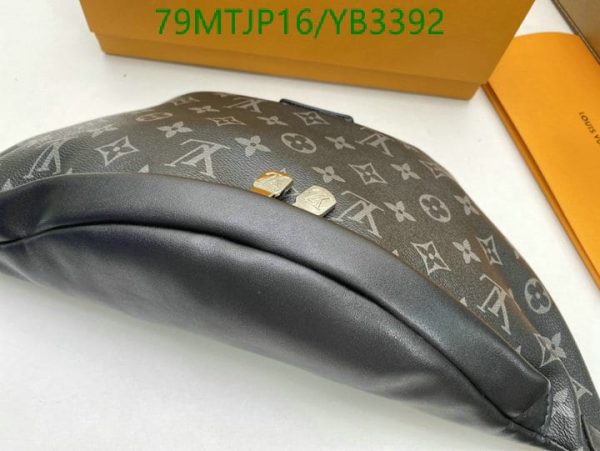 Louis Vuitton AAA+ Replica Waist Bag YB33928963547