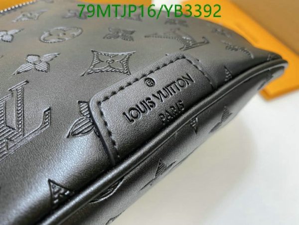 Louis Vuitton AAA+ Replica Waist Bag YB33928963547