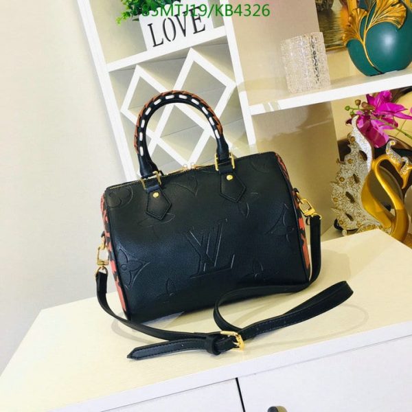 Louis Vuitton AAA+ Replica  Wild at Heart Empreinte Giant Speedy Bandouliere Bag KB43266942687