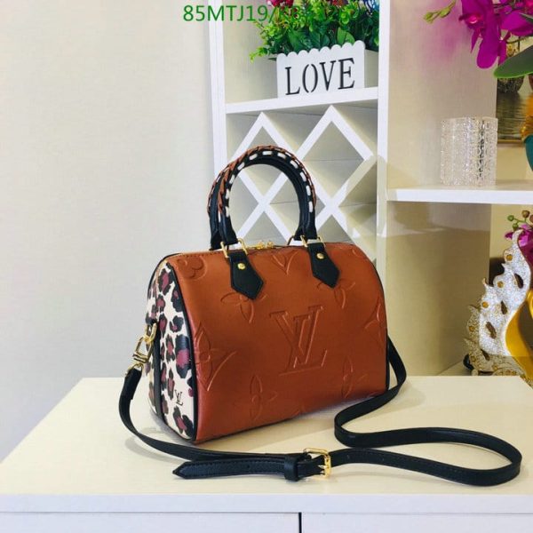 Louis Vuitton AAA+ Replica  Wild at Heart Empreinte Giant Speedy Bandouliere Bag KB43266942687