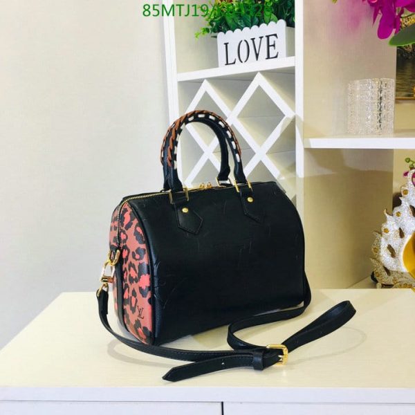 Louis Vuitton AAA+ Replica  Wild at Heart Empreinte Giant Speedy Bandouliere Bag KB43266942687